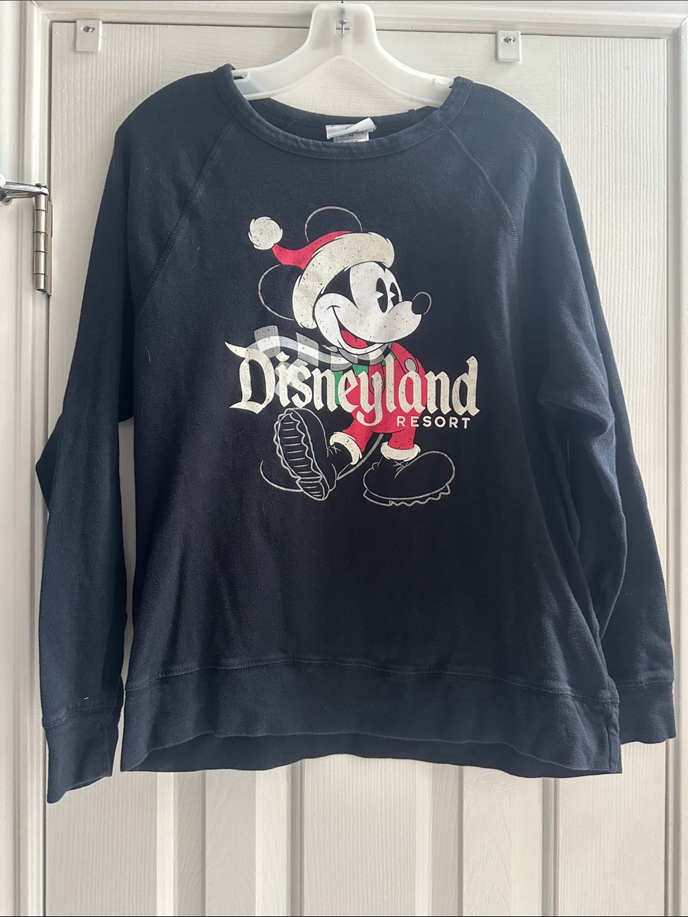 Disneyland Resort Black Festive Holiday Mickey Graphic Crewneck Sweatshirt M